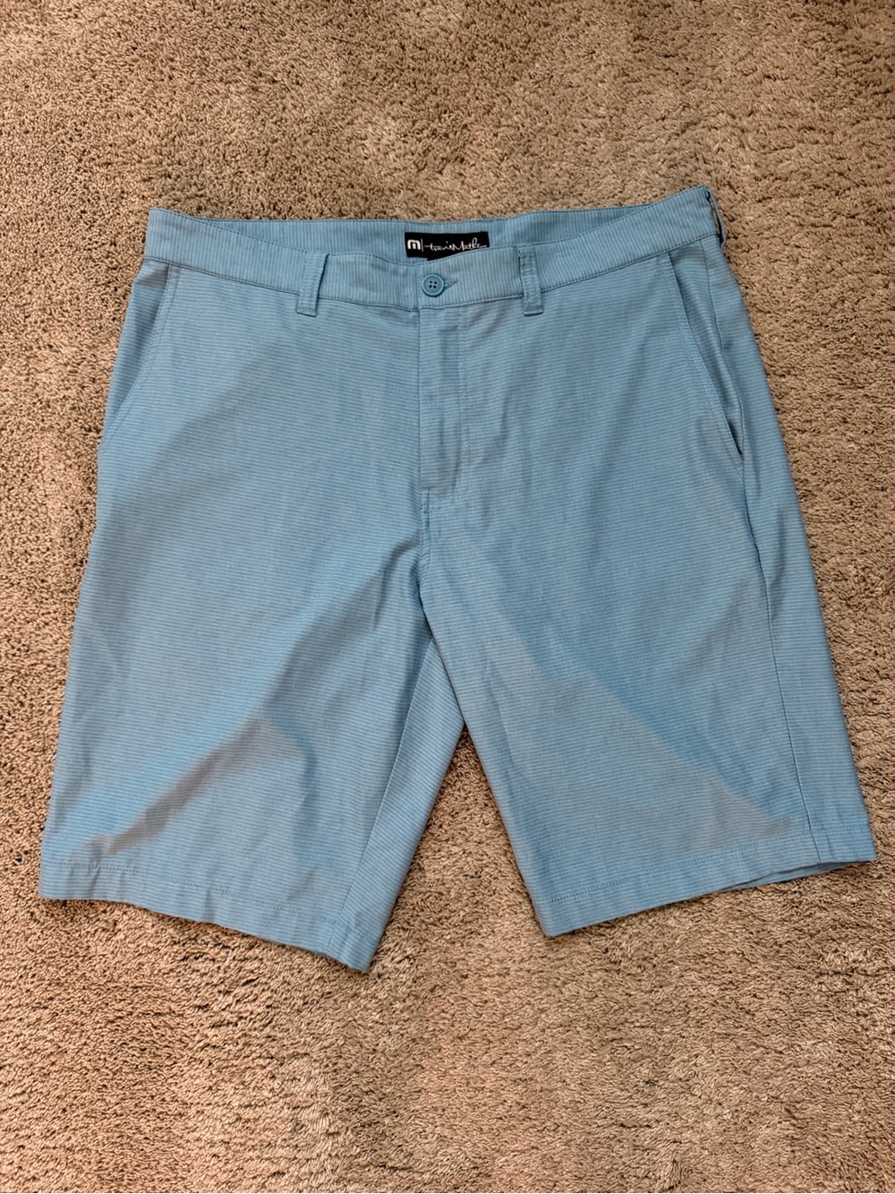 Travis Mathew Men’s Light Blue Golf Shorts 36